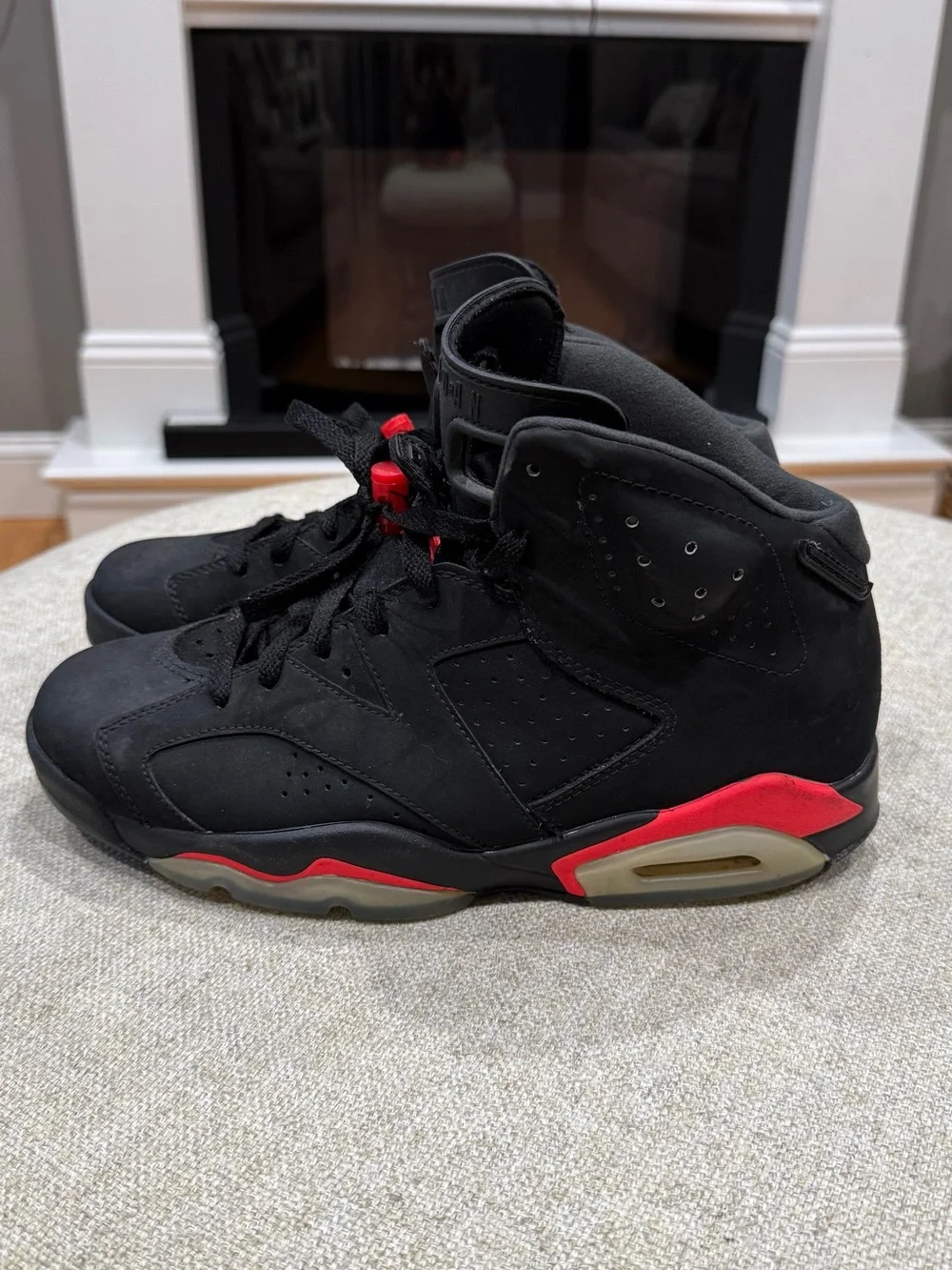 Nike Air Jordan 6 Retro Infrared 2014 Men’s Size 10 Black/Red (384664-023)
